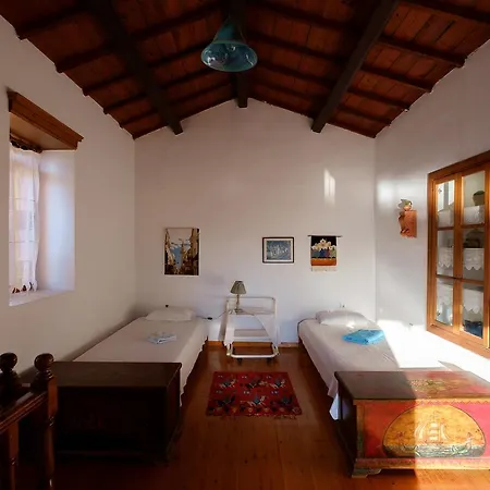 Traditional Cretan Stone House 4 * Kolymbari